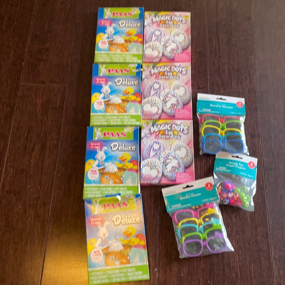 Easter egg decor boxes and prizes